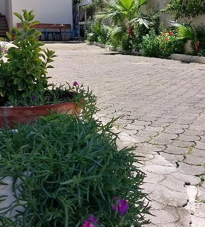 And Analipsi Guest house