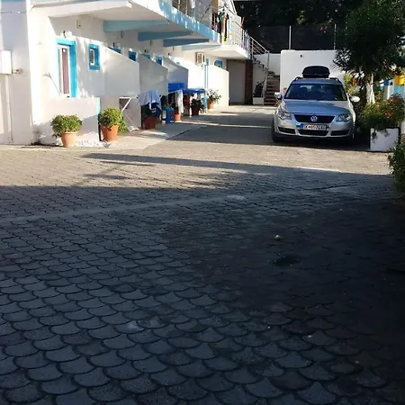 Konukevi And Analipsi