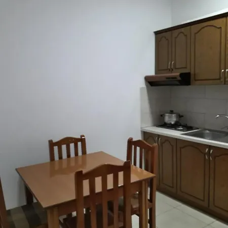 And Analipsi Guest house *