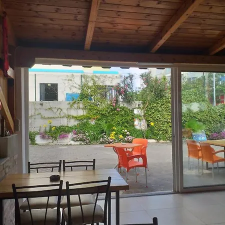 And Analipsi Pensionat 3*